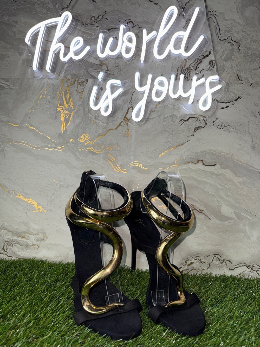 Iconic Giuseppe Zanotti Venere Stiletto Sandals with Gold Snake Design Size 39